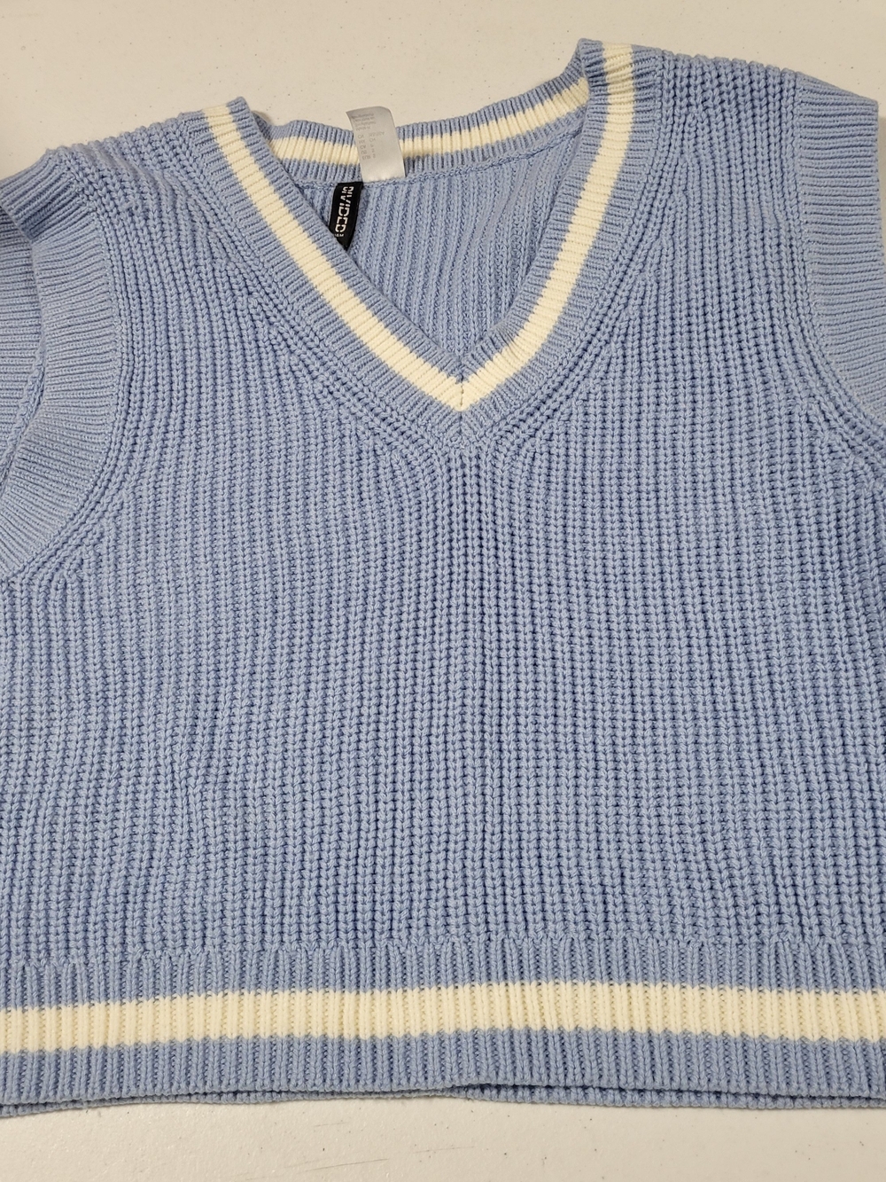 H&M Light Blue V-Neck Knit Sweater Vest with Cream Trim